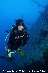 My wife Teresa at the Carnatic wreck.
Shot using Canon E... by Joao Pedro Tojal Loia Soares Silva 